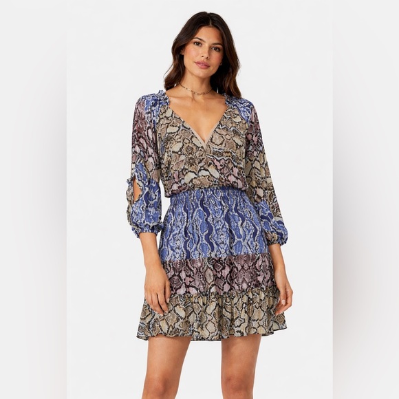 Parker Multicolor Long Sleeve Dress - Picture 14 of 14